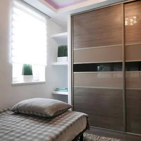 Downtown Luxury סנטאנדרה