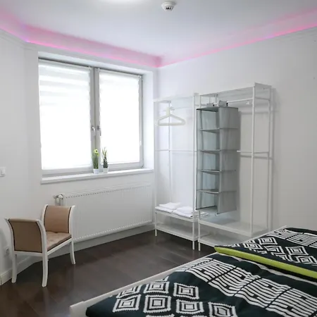 דירה Downtown Luxury